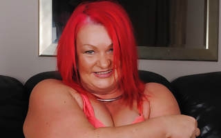 Kinky big mature redhead pleasing herself
