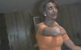 HORROR STORY Whore Bungle MILF Escapes Nightmare upon Cum get Dis Dig up nearby her Raggidy Pussy!!
